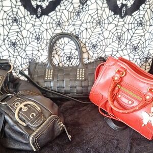 Stylish Red and Black Women's Handbag Set